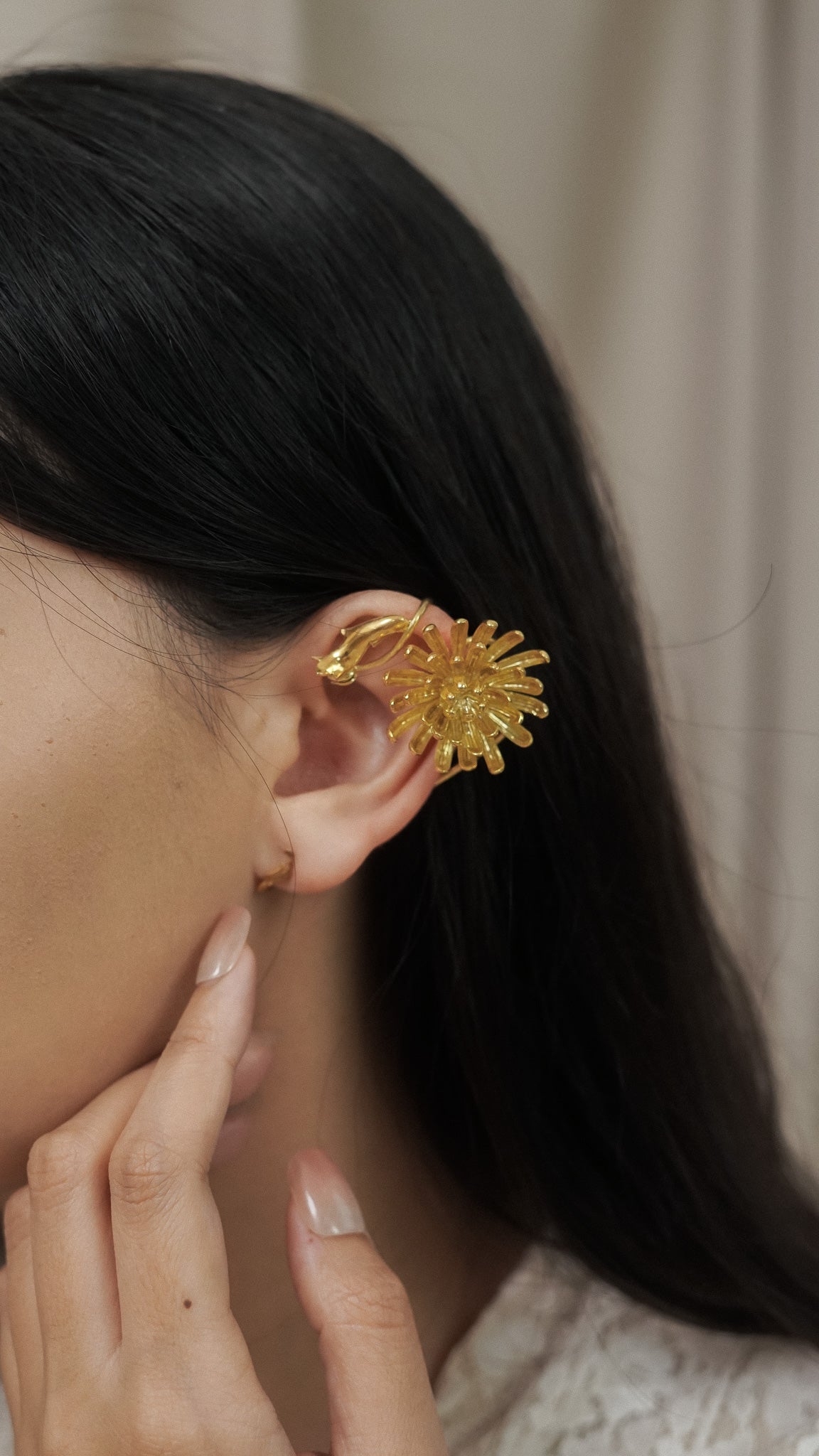 Chrysanthemum Earpiece Set