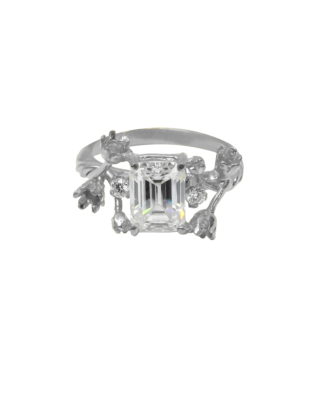 Cahya Senja - Tuberose Ring with Emerald Stone in 18K Gold