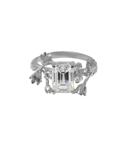 Cahya Senja - Tuberose Ring with Emerald Stone in 18K Gold