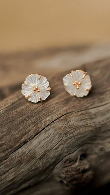 Hibiscus Earstud with Mother of Pearl