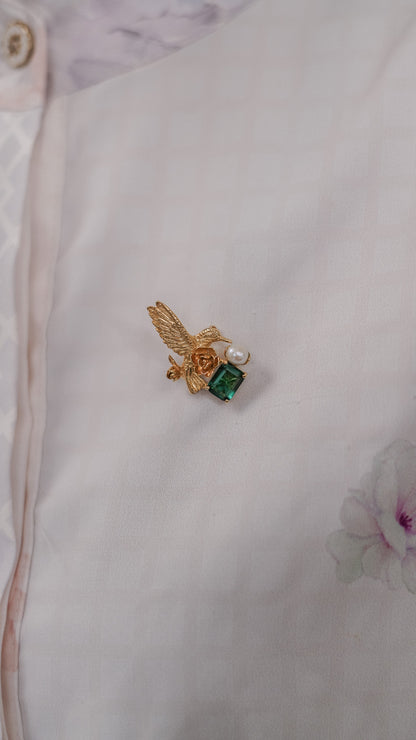 Hummingbird Brooch with Green Quartz