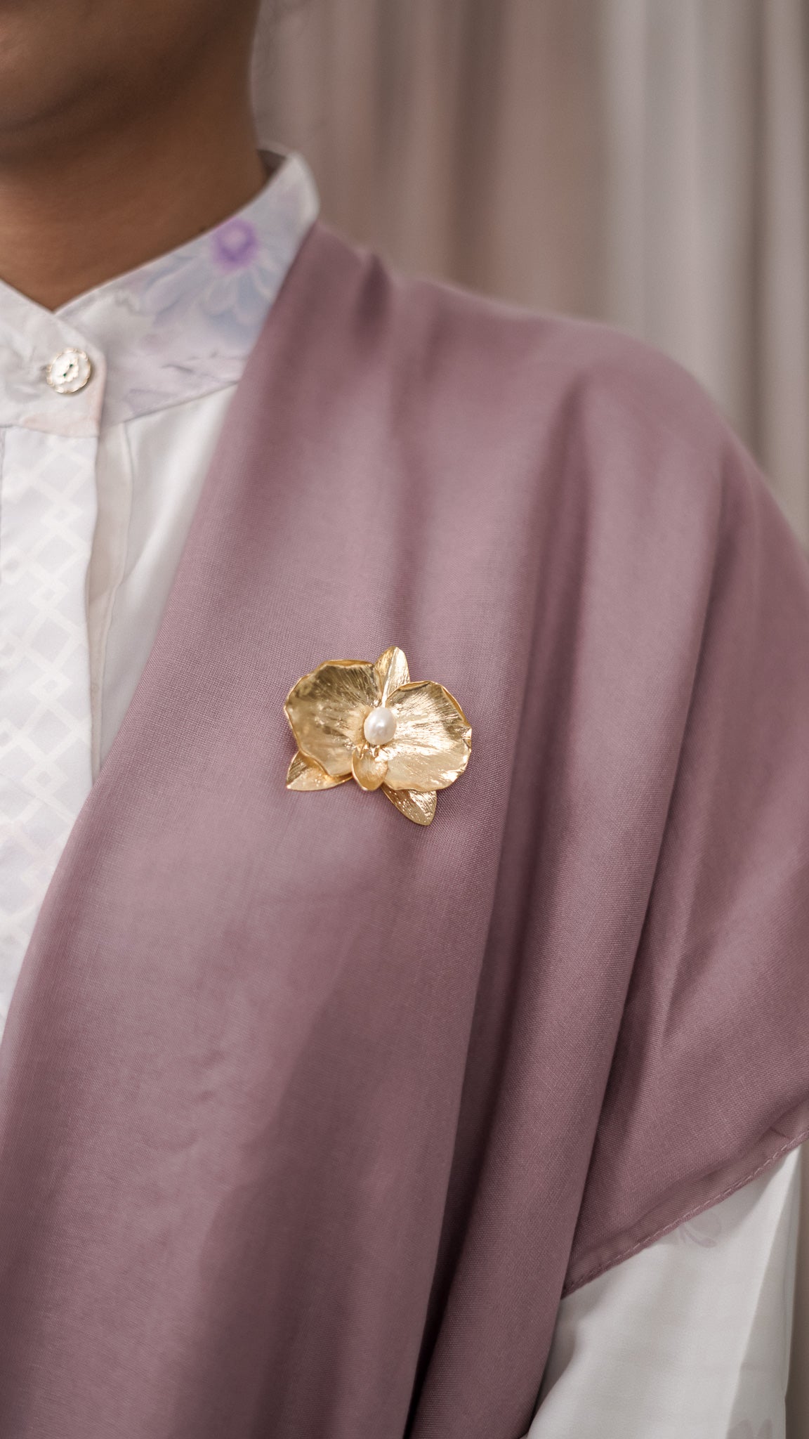Moon Orchid Brooch in Brass