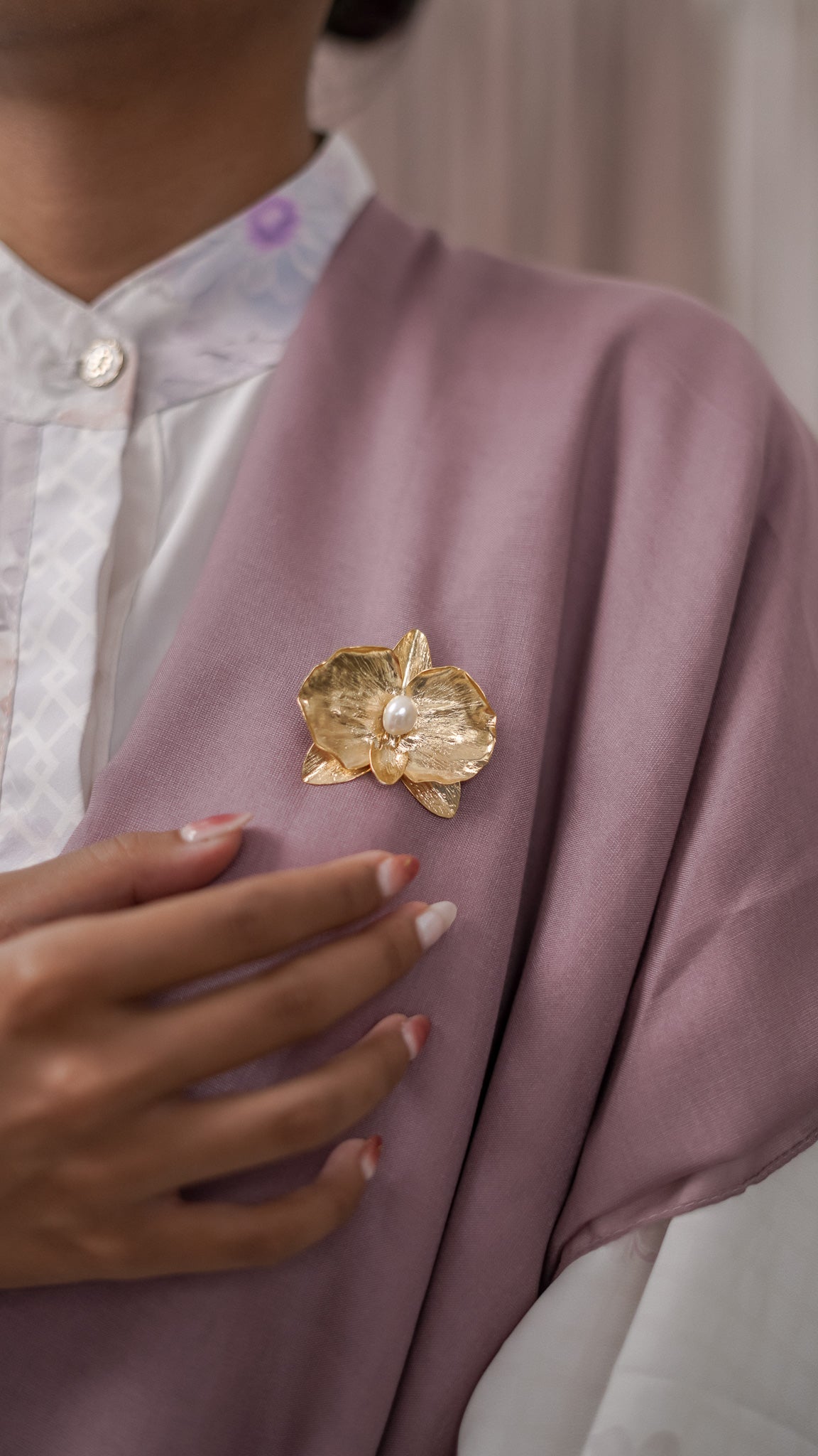 Moon Orchid Brooch in Brass