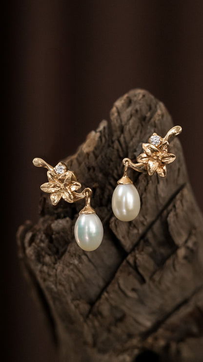 Sekar Earrings